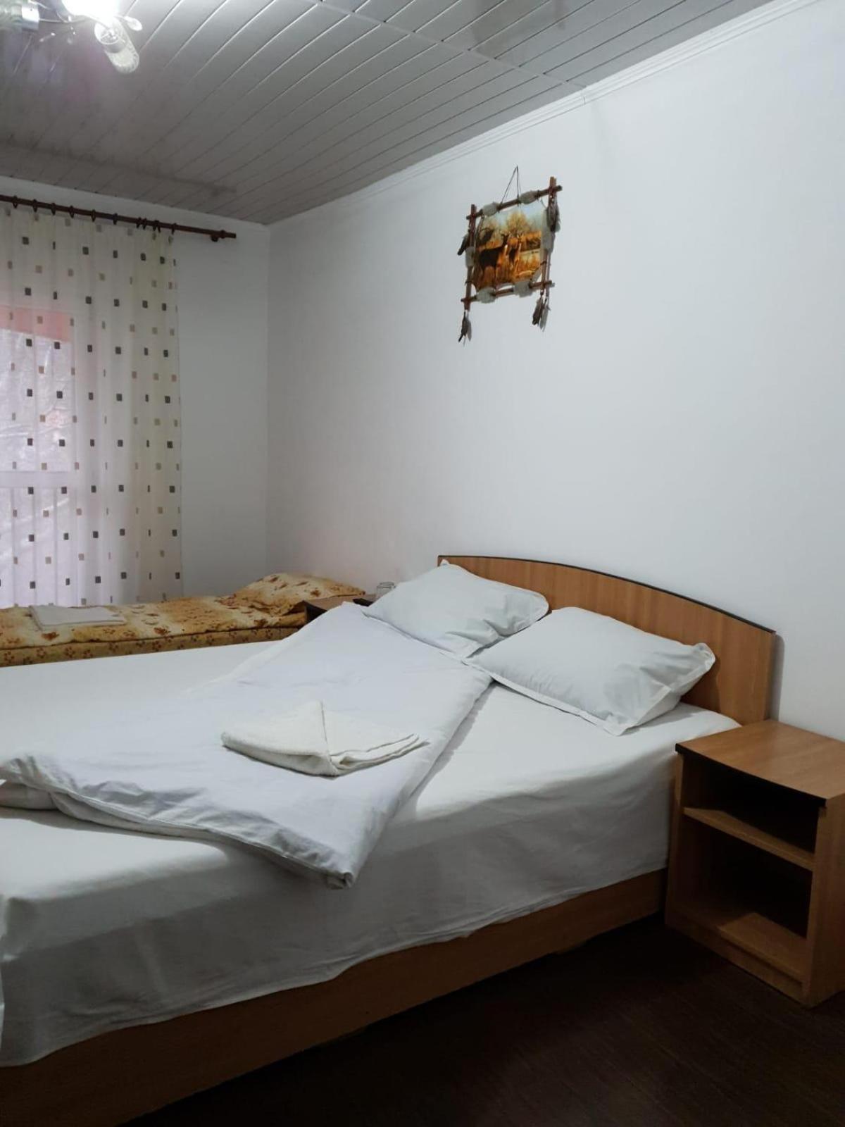 Pensiunea Lucica Sacelu Kamer foto